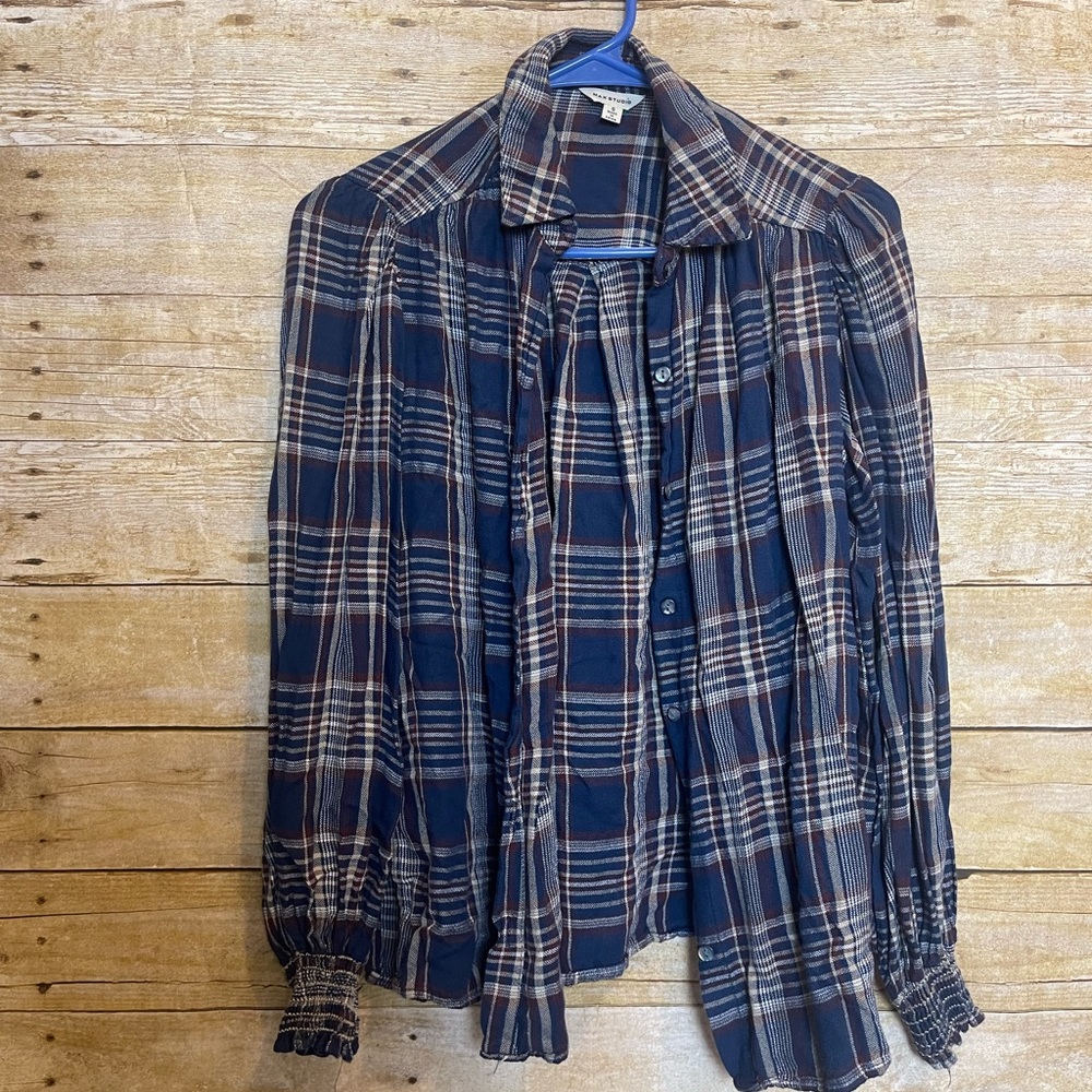 Max studio plaid shirt 🛍